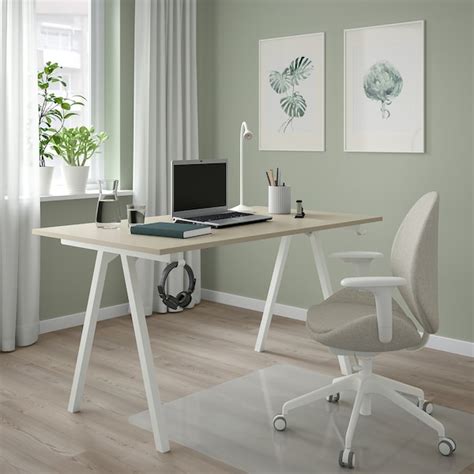 The A shape of the legs is a smart design feature that allows you to use all the space under the desk for your office chair and storage. . Trotten desk